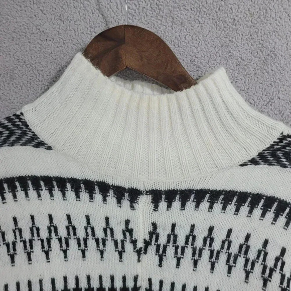 Loft Womens M Wool Blend Mock neck Patterned Sweater Medium 10PT - Picture 7 of 8